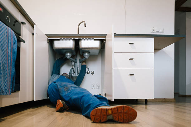 Professional Drain Cleaning technician working in Albany, KY